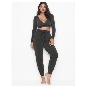 VICTORIA'S SECRET Ribbed Jogger